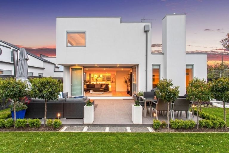 Photo of property in 37a Rossall Street, Merivale, Christchurch, 8014