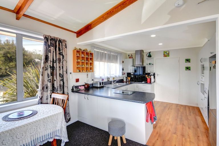 Photo of property in 9 Tweed Street, Kinmont Park, Mosgiel, 9024