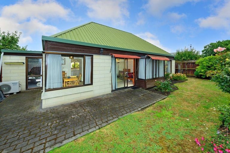 Photo of property in 2/34 Strathfield Avenue, Dallington, Christchurch, 8061