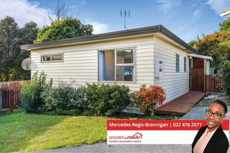 Photo of property in 551 Swanson Road, Ranui, Auckland, 0612