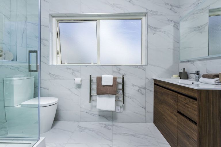 Photo of property in 5/21 Clifton Road, Hauraki, Auckland, 0622