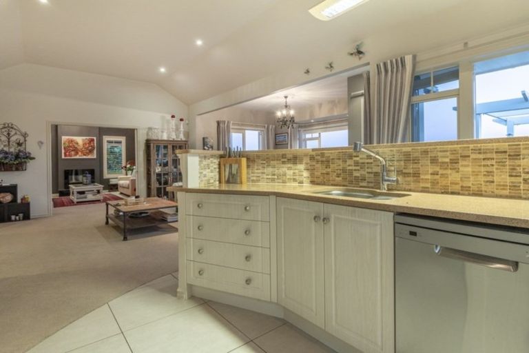 Photo of property in 15 Lynley Park Drive, Omokoroa, 3114