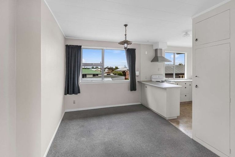 Photo of property in 2 Milton Street, Gore, 9710