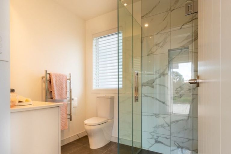 Photo of property in 51 Mike Smith Drive, Cambridge, 3434