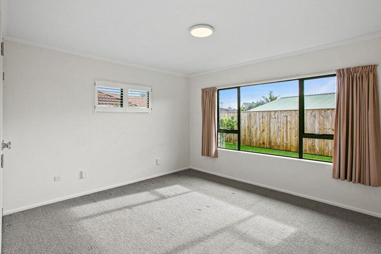 Photo of property in 50 Barrett Road, Whalers Gate, New Plymouth, 4310
