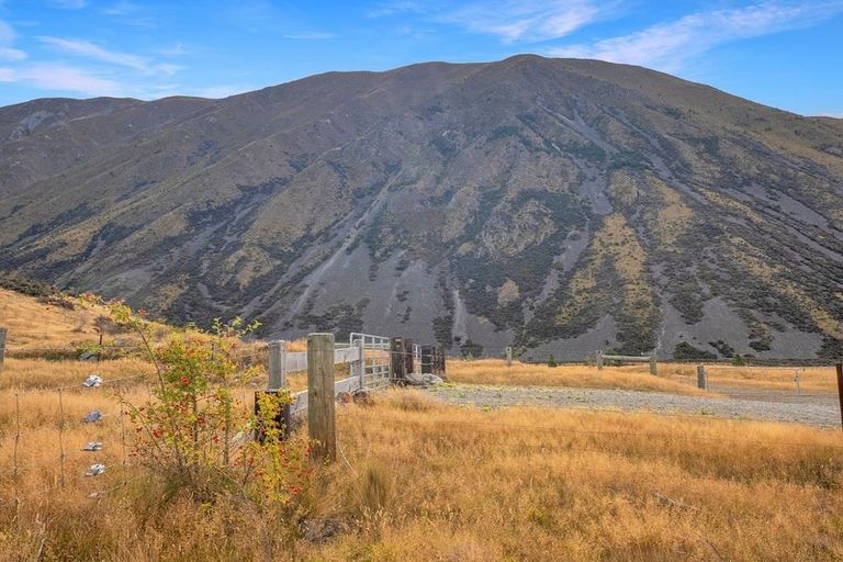 Photo of property in 909 Manuka Terrace, Ben Ohau, Twizel, 7999