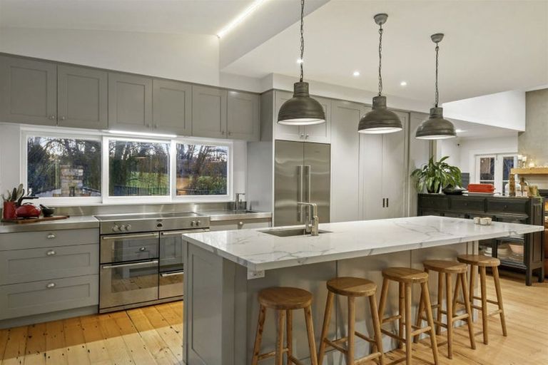 Photo of property in 1073 Kahikatea Flat Road, Waitoki, Kaukapakapa, 0871