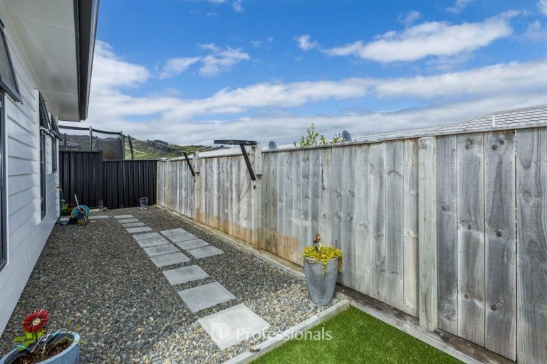 Photo of property in 34 Filmer Crescent, Wallaceville, Upper Hutt, 5018