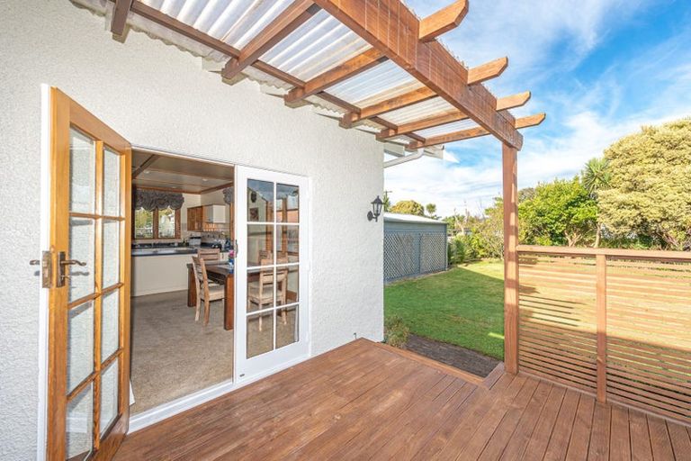 Photo of property in 5 Caius Avenue, Gonville, Whanganui, 4501
