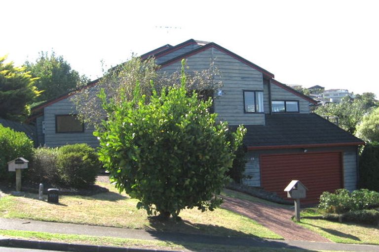 Photo of property in 10 Bellbird Rise, Murrays Bay, Auckland, 0630