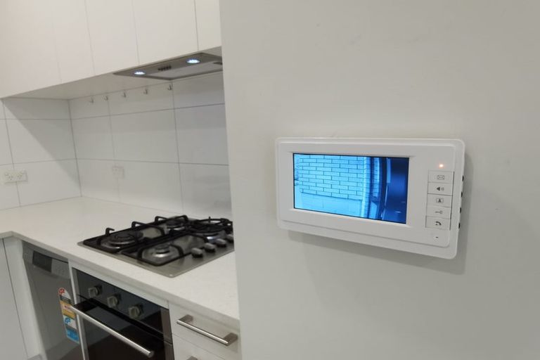 Photo of property in 7/14b Kaponga Crescent, New Lynn, Auckland, 0600