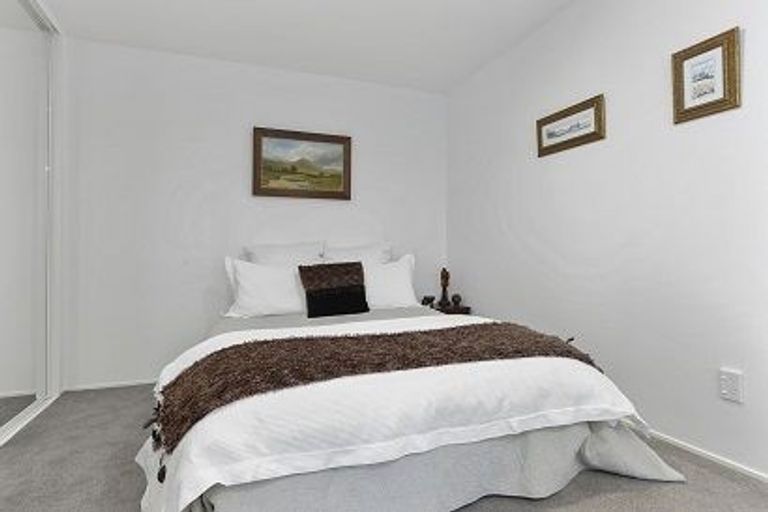 Photo of property in 3e/175 Hurstmere Road, Takapuna, Auckland, 0622