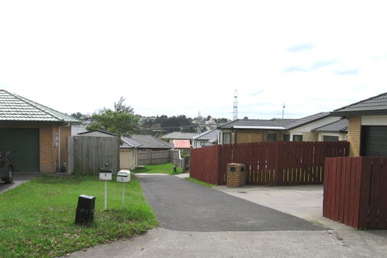Photo of property in 7 Carling Avenue, Massey, Auckland, 0614