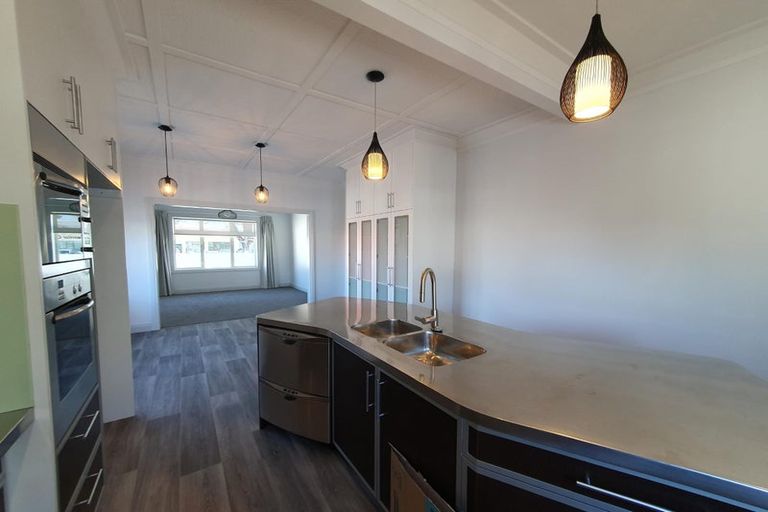 Photo of property in 92 Munroe Street, Napier South, Napier, 4110