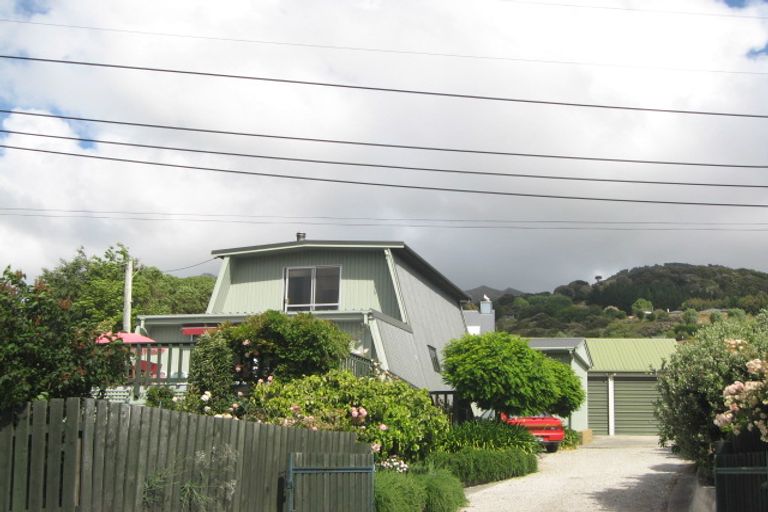 Photo of property in 23 Penlington Place, Akaroa, 7520