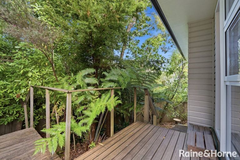 Photo of property in 18 Nirmal Place, Sunnyvale, Auckland, 0612