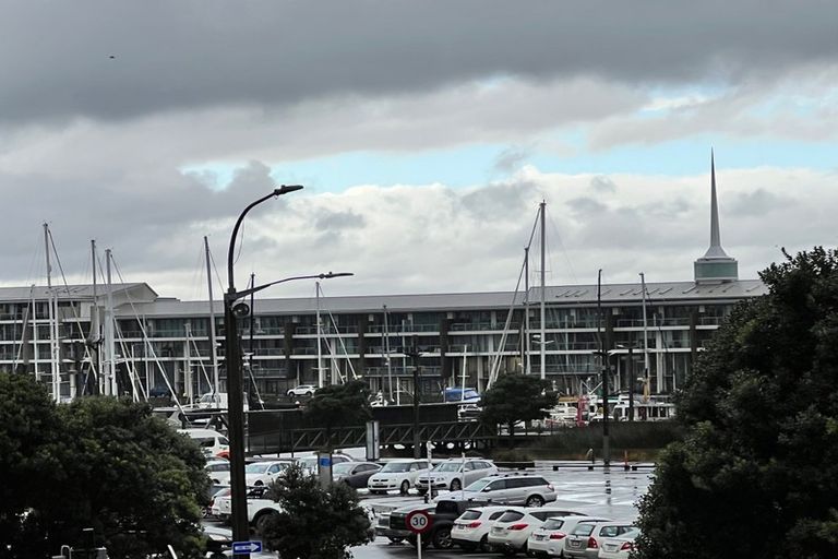 Photo of property in Monument Apartments, 2j/245 Wakefield Street, Te Aro, Wellington, 6011