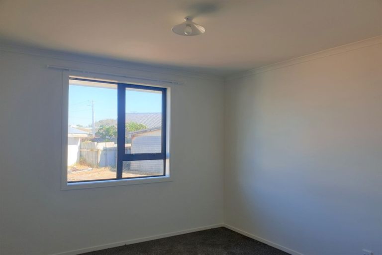 Photo of property in 3 Waitai Street, Castlecliff, Whanganui, 4501