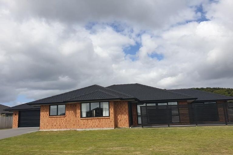 Photo of property in 19 Dunstan Avenue, Tikipunga, Whangarei, 0112