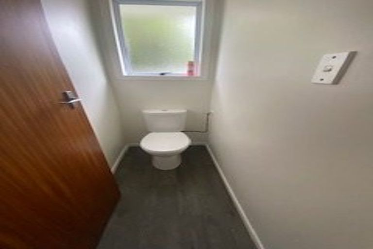 Photo of property in 14 California Drive, Totara Park, Upper Hutt, 5018