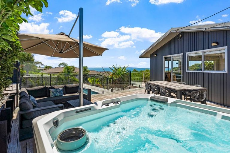 Photo of property in 300 Whangaparaoa Road, Stanmore Bay, Whangaparaoa, 0932