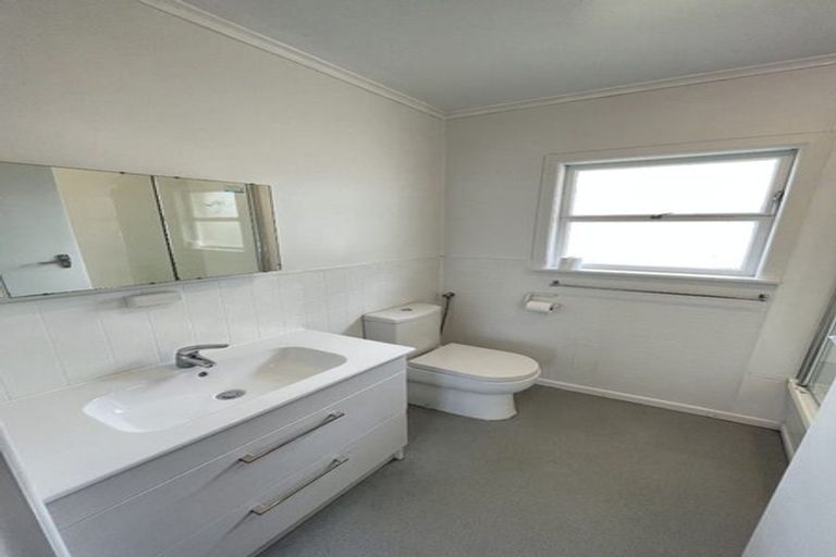 Photo of property in 2/170 Great South Road, Drury, 2113