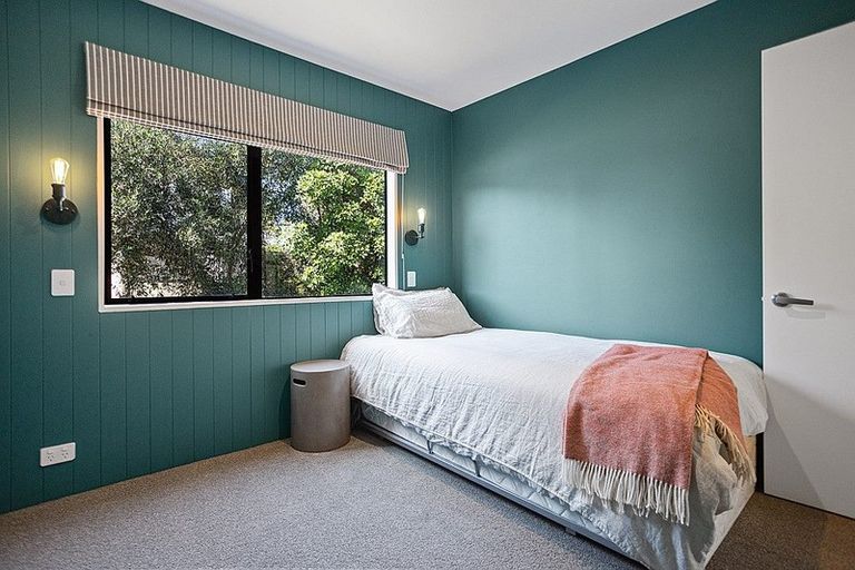 Photo of property in 16 Papaunahi Road, Bowentown, Katikati, 3177