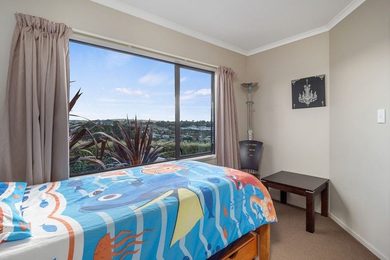 Photo of property in 6 Renner Place, Pyes Pa, Tauranga, 3112