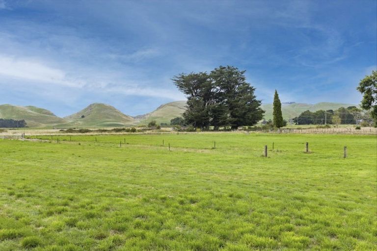 Photo of property in 44 Takapau Ormondville Road, Takapau, 4287