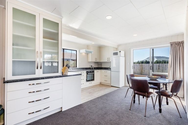 Photo of property in 12 Tui Crescent, Omori, Turangi, 3381