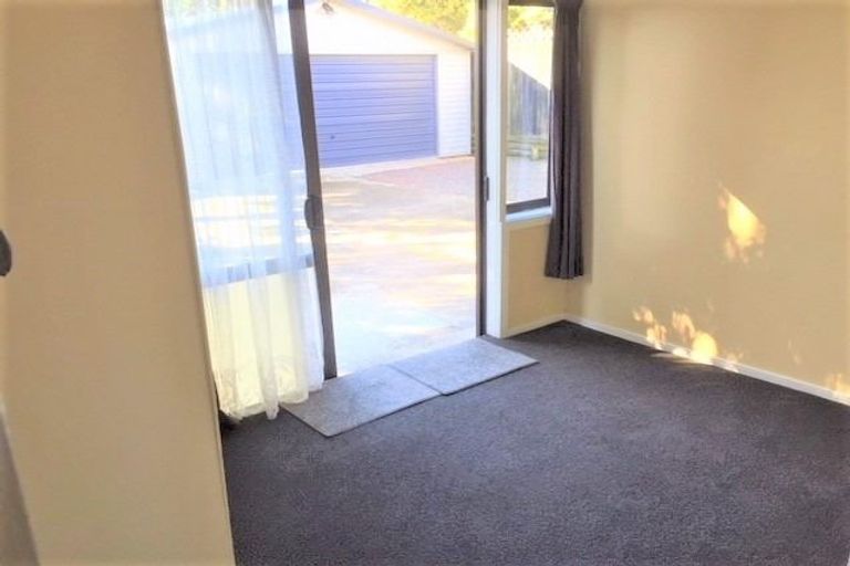 Photo of property in 32 Effingham Street, North New Brighton, Christchurch, 8083