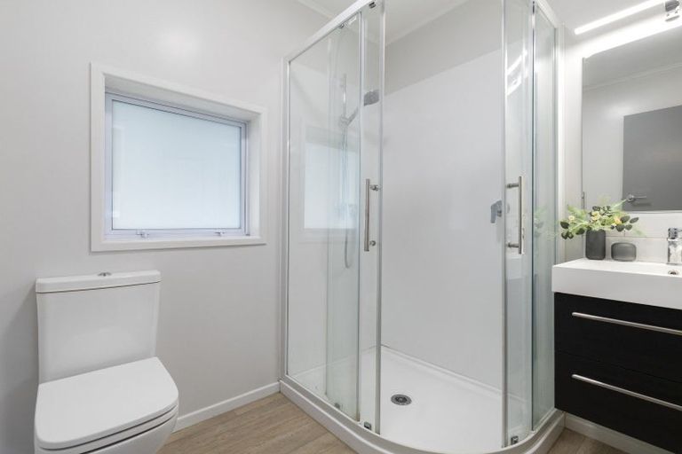 Photo of property in 17 Laurelwood Avenue, Pukekohe, 2120