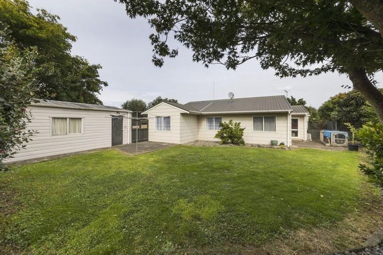 Photo of property in 20 Dalwood Grove, Highbury, Palmerston North, 4412