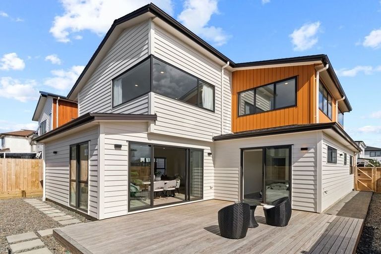 Photo of property in 51 Turret Lane, Hobsonville, Auckland, 0616