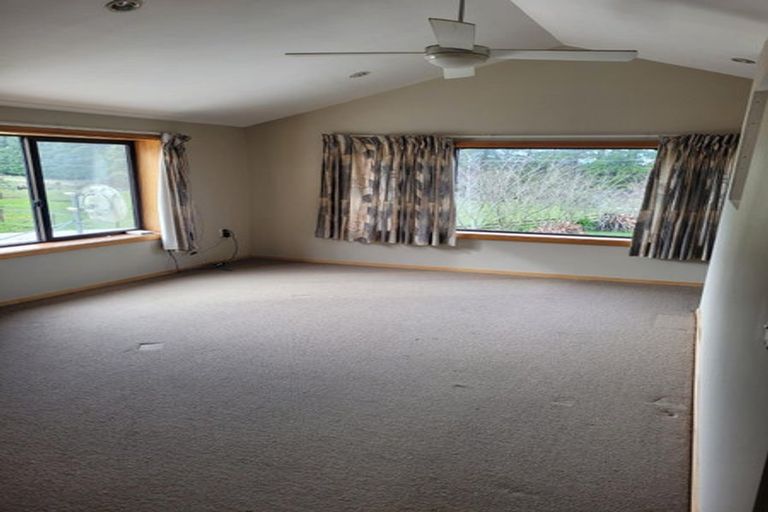 Photo of property in 137 Bucks Road, Tauwharenikau, Featherston, 5773