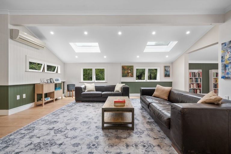 Photo of property in 215 Takapu Road, Takapu Valley, Wellington, 5028