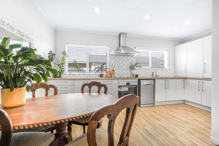 Photo of property in 1149a Heaphy Terrace, Fairfield, Hamilton, 3214