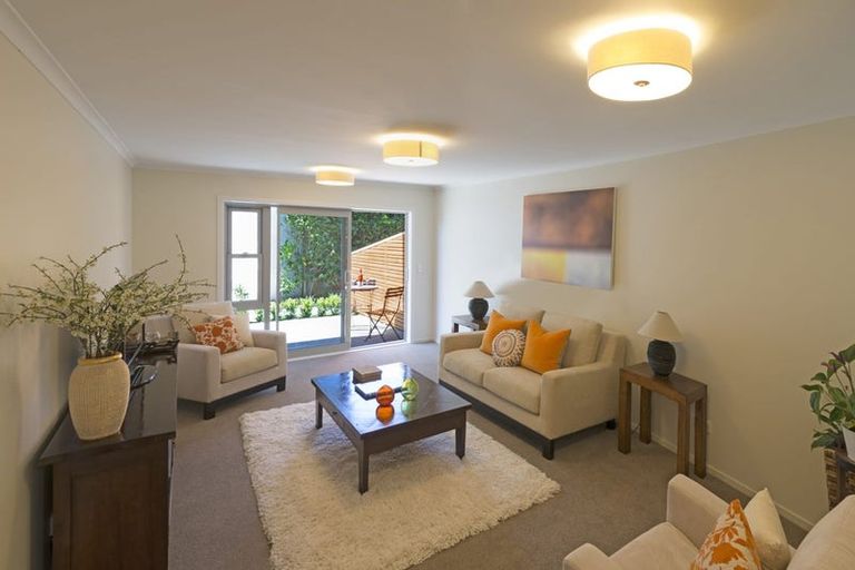 Photo of property in 29e Wai-iti Crescent, Woburn, Lower Hutt, 5010