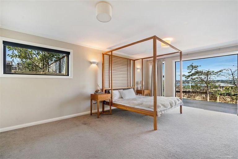Photo of property in 21 Bayview Park Lane, Orewa, 0931