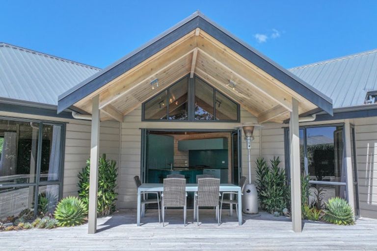 Photo of property in 79 Tangiteroria Lane, Pauanui, Hikuai, 3579