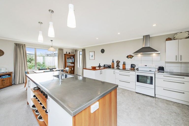 Photo of property in 38 Beachvale Drive, Kaiapoi, 7630