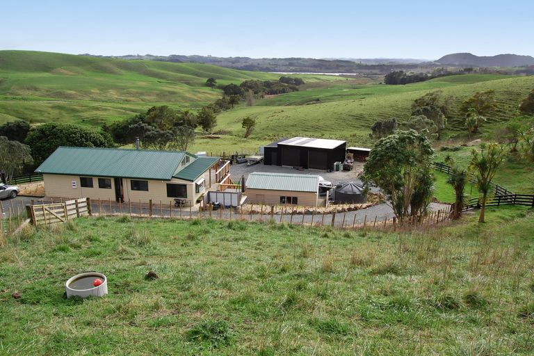 Photo of property in 598a Oneriri Road, Kaiwaka, 0573