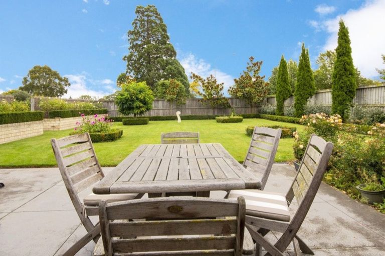 Photo of property in 35 Oxford Road, Rangiora, 7400