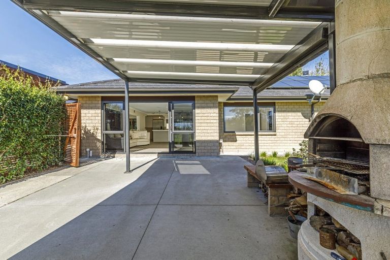 Photo of property in 34 Arone Way, Wainui, 0994