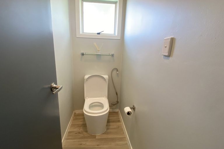 Photo of property in 67 Reynella Drive, Massey, Auckland, 0614