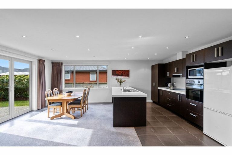 Photo of property in 48 Welsh Road, Winton, 9720