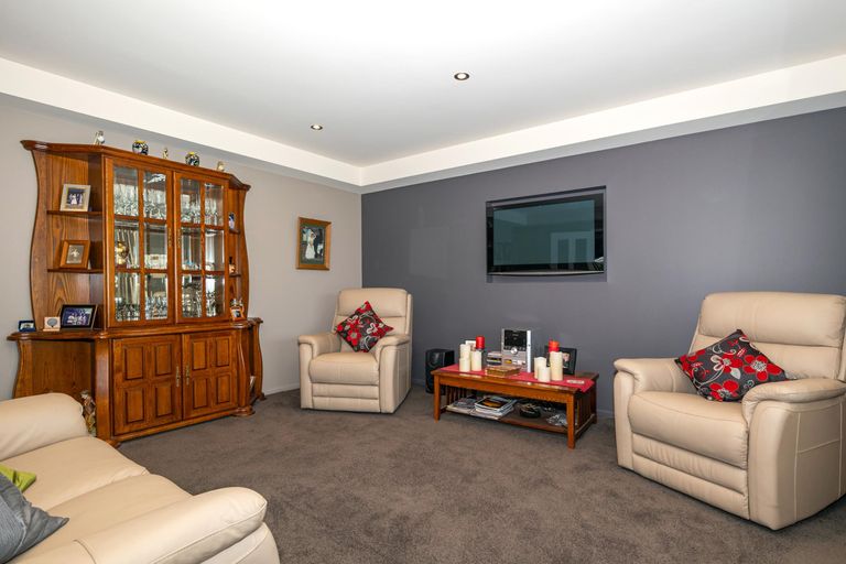 Photo of property in 13 Tancred Street, Geraldine, 7930