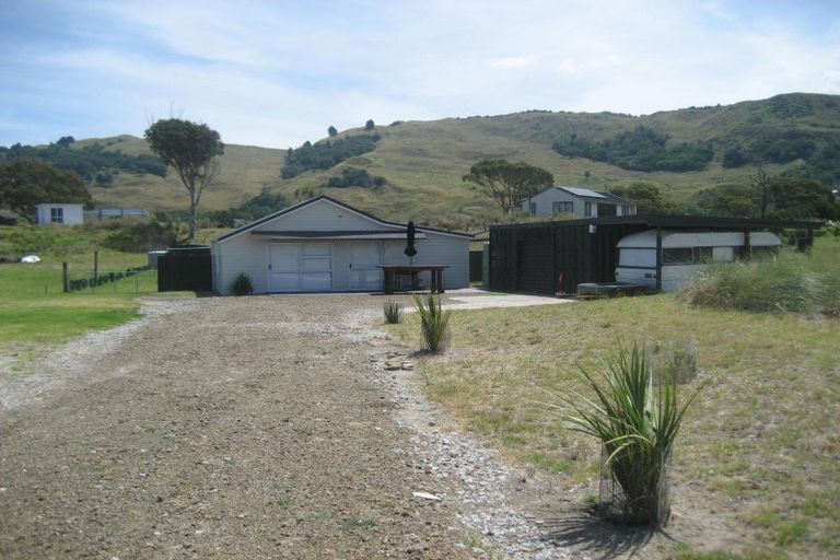 Photo of property in 7 Pukenui Drive, Mahia, 4198