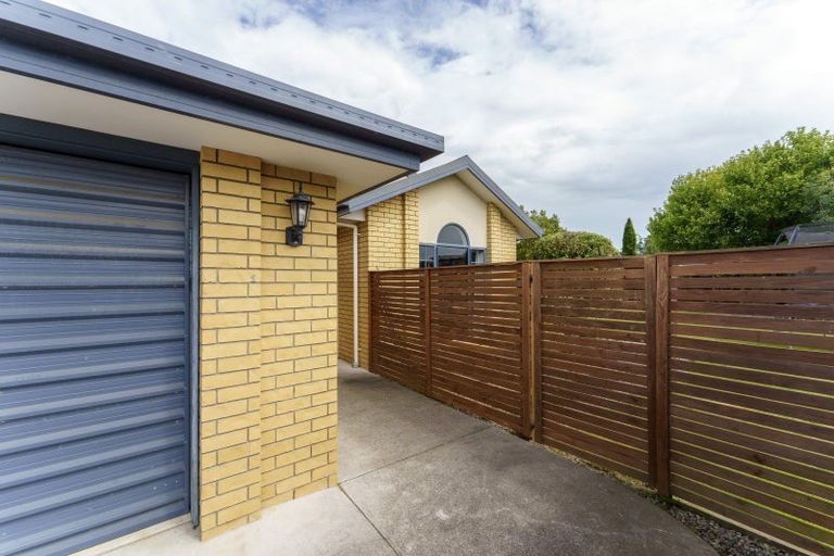 Photo of property in 40 Paget Drive, Woodend, 7610