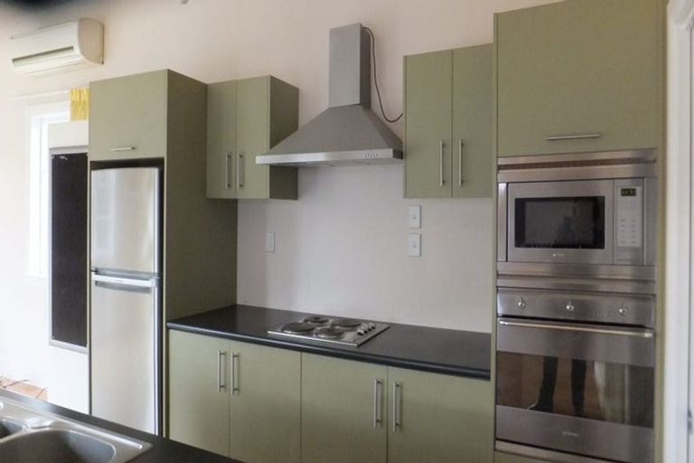 Photo of property in 87 Fisher Avenue, Beckenham, Christchurch, 8023